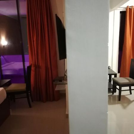 Elite Inn Lonavala Ngoại thất bức ảnh