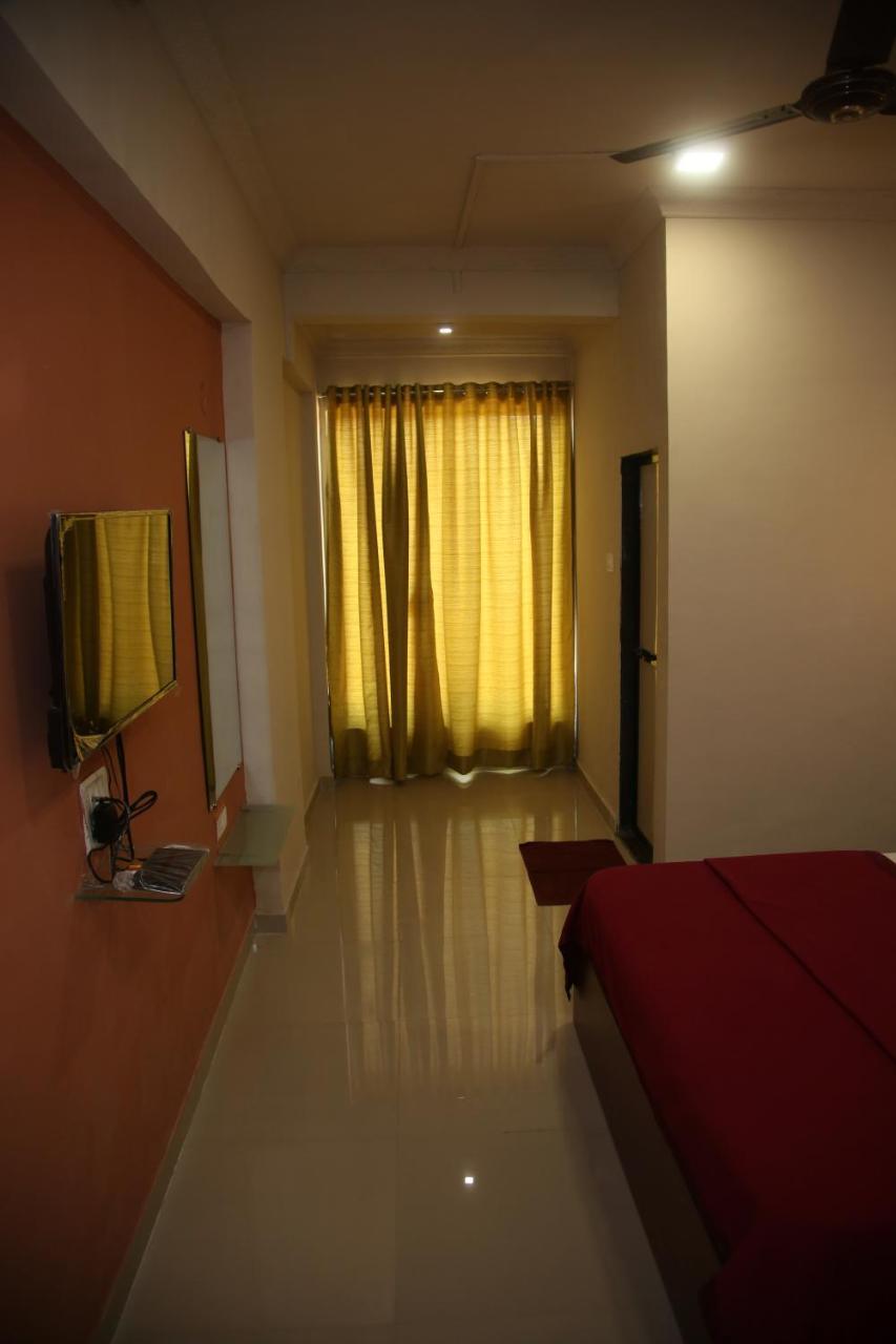 Elite Inn Lonavala Ngoại thất bức ảnh