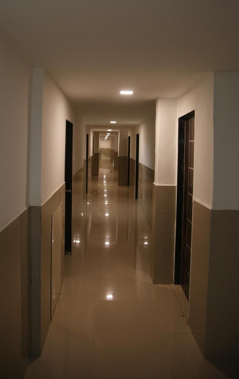 Elite Inn Lonavala Ngoại thất bức ảnh