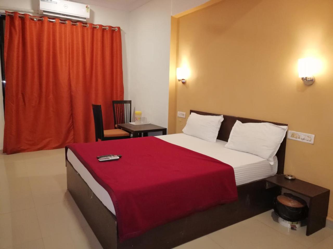 Elite Inn Lonavala Ngoại thất bức ảnh