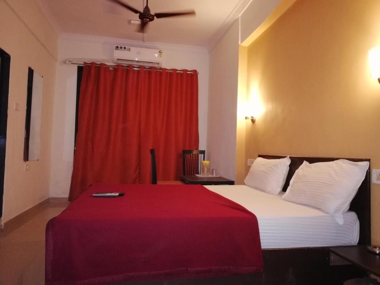 Elite Inn Lonavala Ngoại thất bức ảnh
