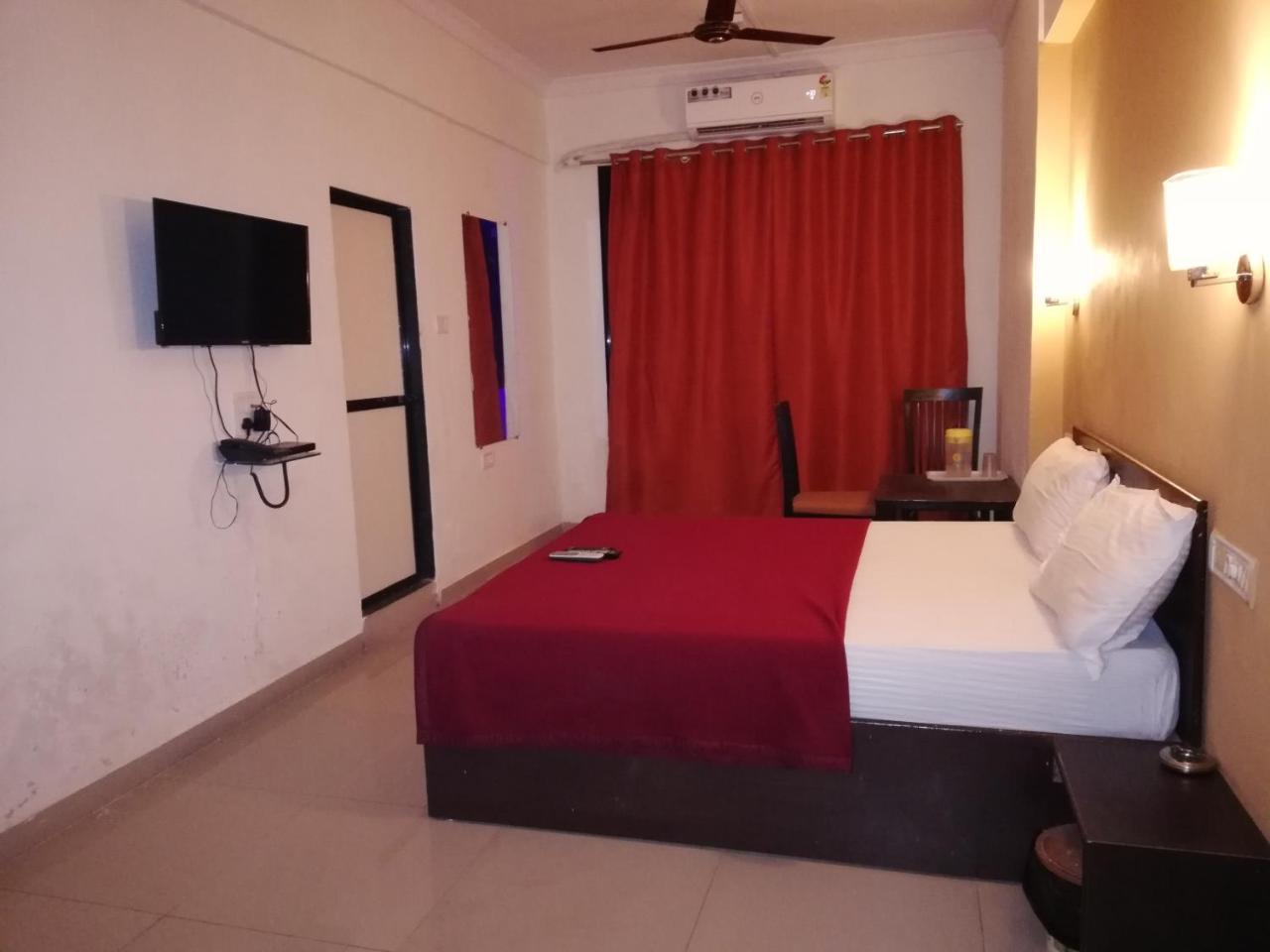Elite Inn Lonavala Ngoại thất bức ảnh
